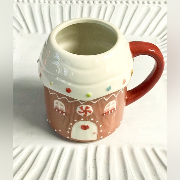 2 NEW Target Wondershop Threshold Gingerbread Man & Gingerbread House Mug Set ๐๐ - Picture 10 of 16